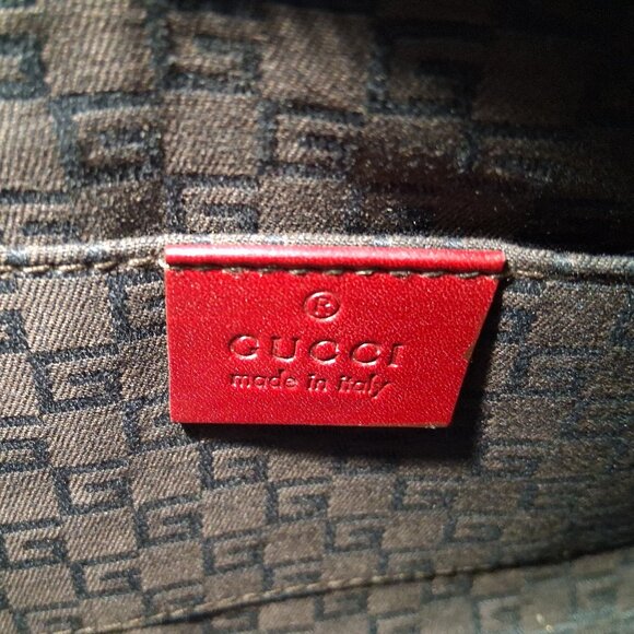 Gucci Burgundy Leather Clutch with COA - Picture 9 of 16